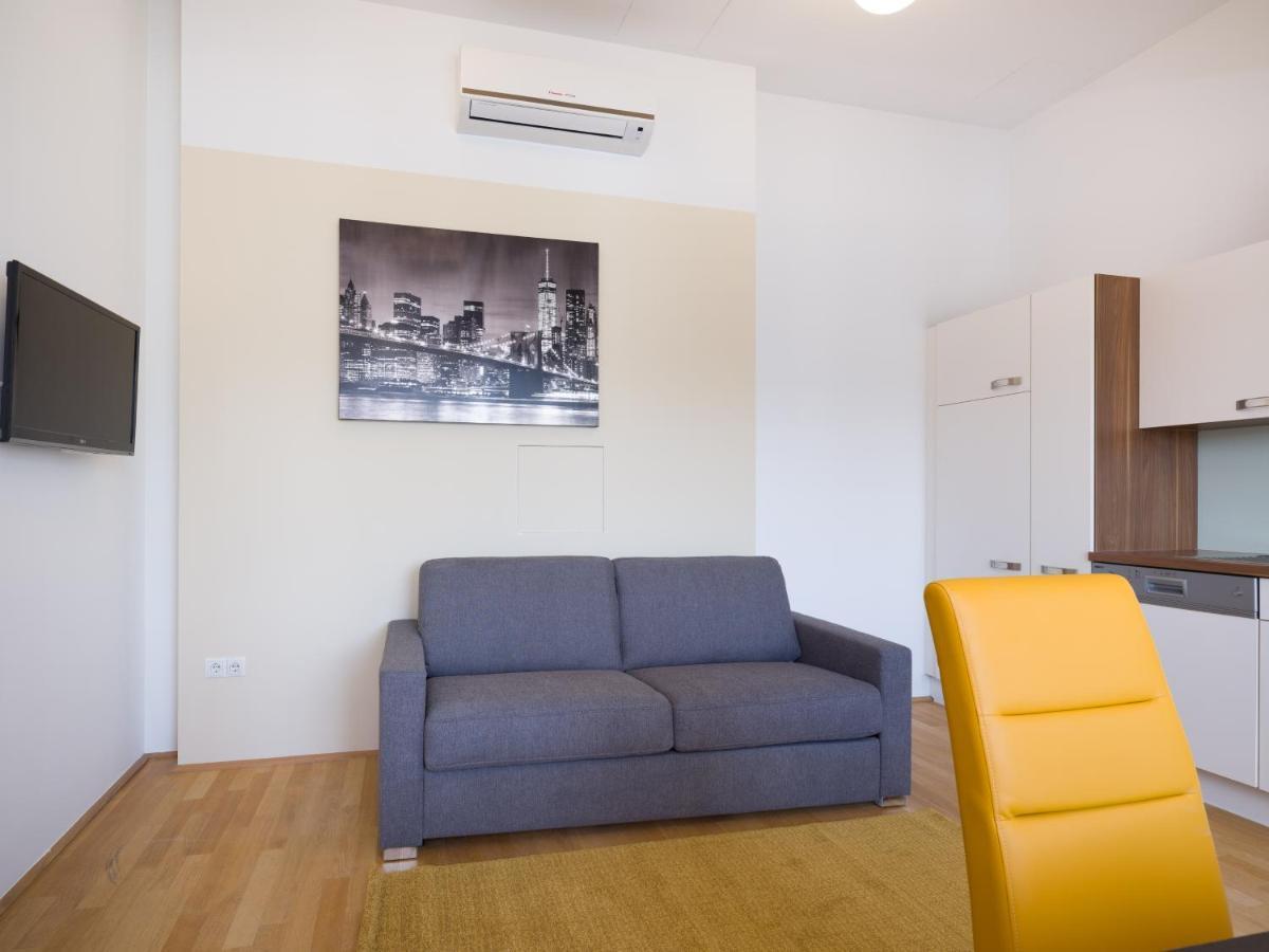 Vienna Stay Apartments Pezzl 1170 Kültér fotó