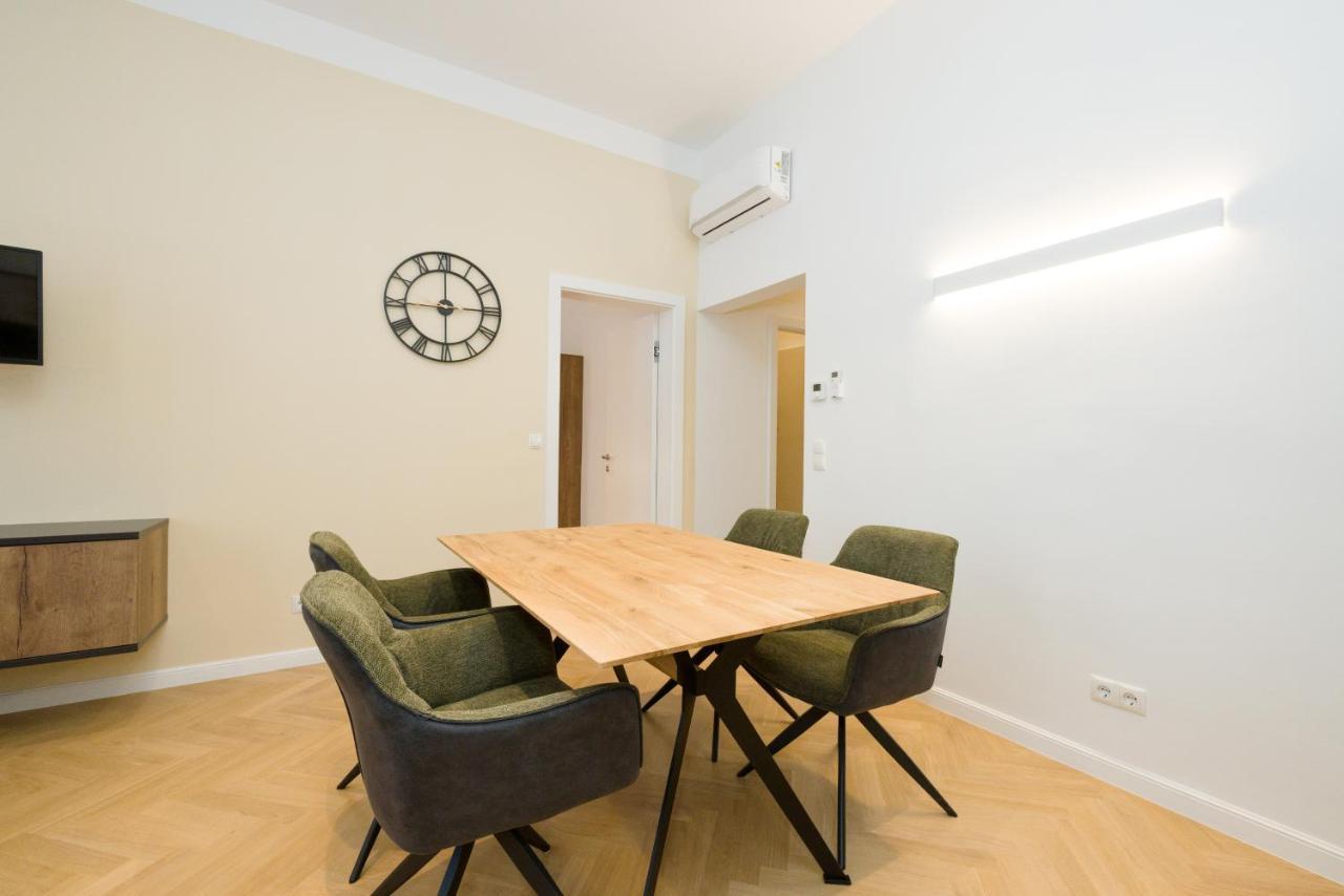 Vienna Stay Apartments Pezzl 1170 Kültér fotó