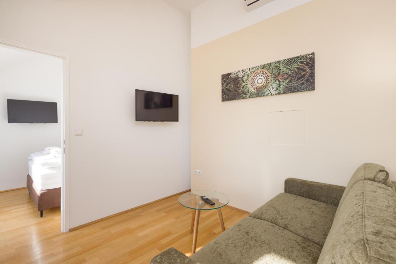 Vienna Stay Apartments Pezzl 1170 Kültér fotó