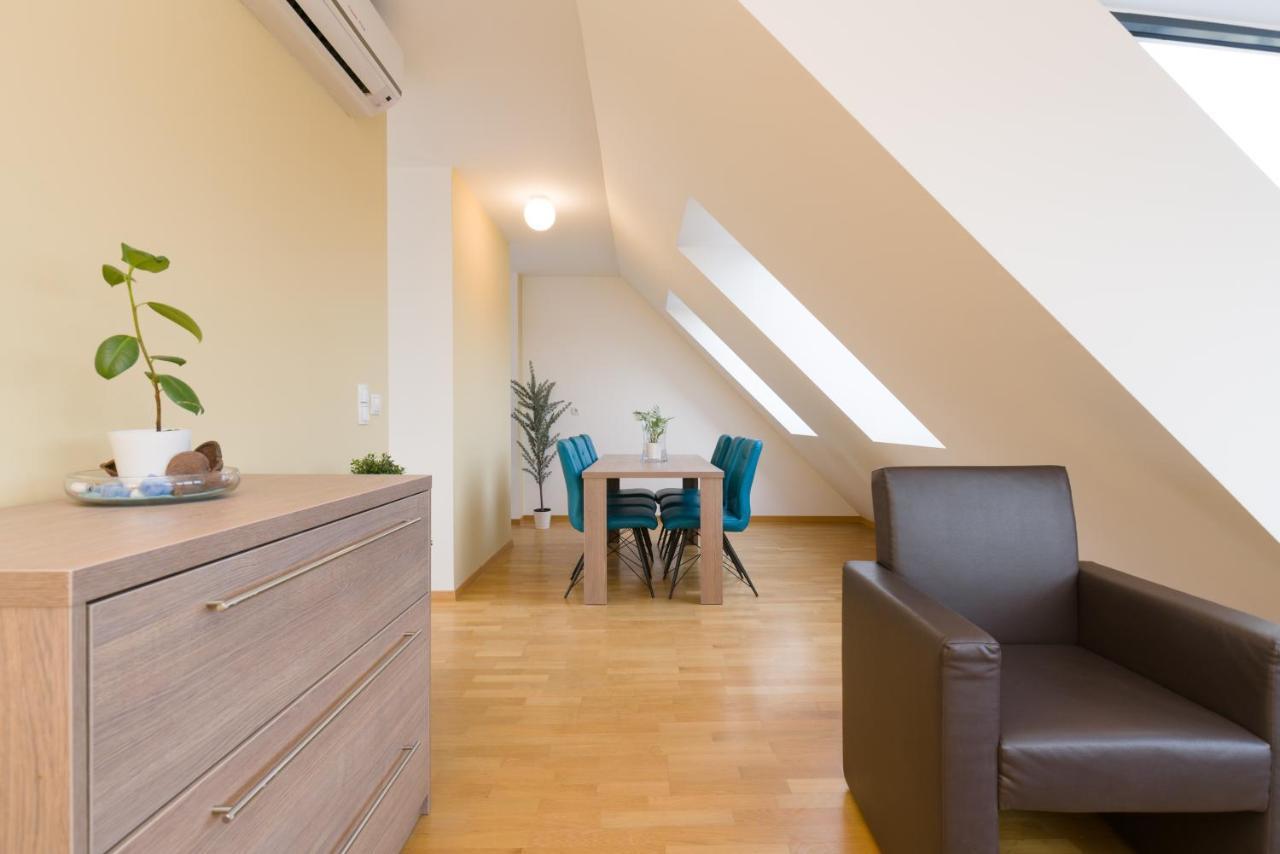 Vienna Stay Apartments Pezzl 1170 Kültér fotó