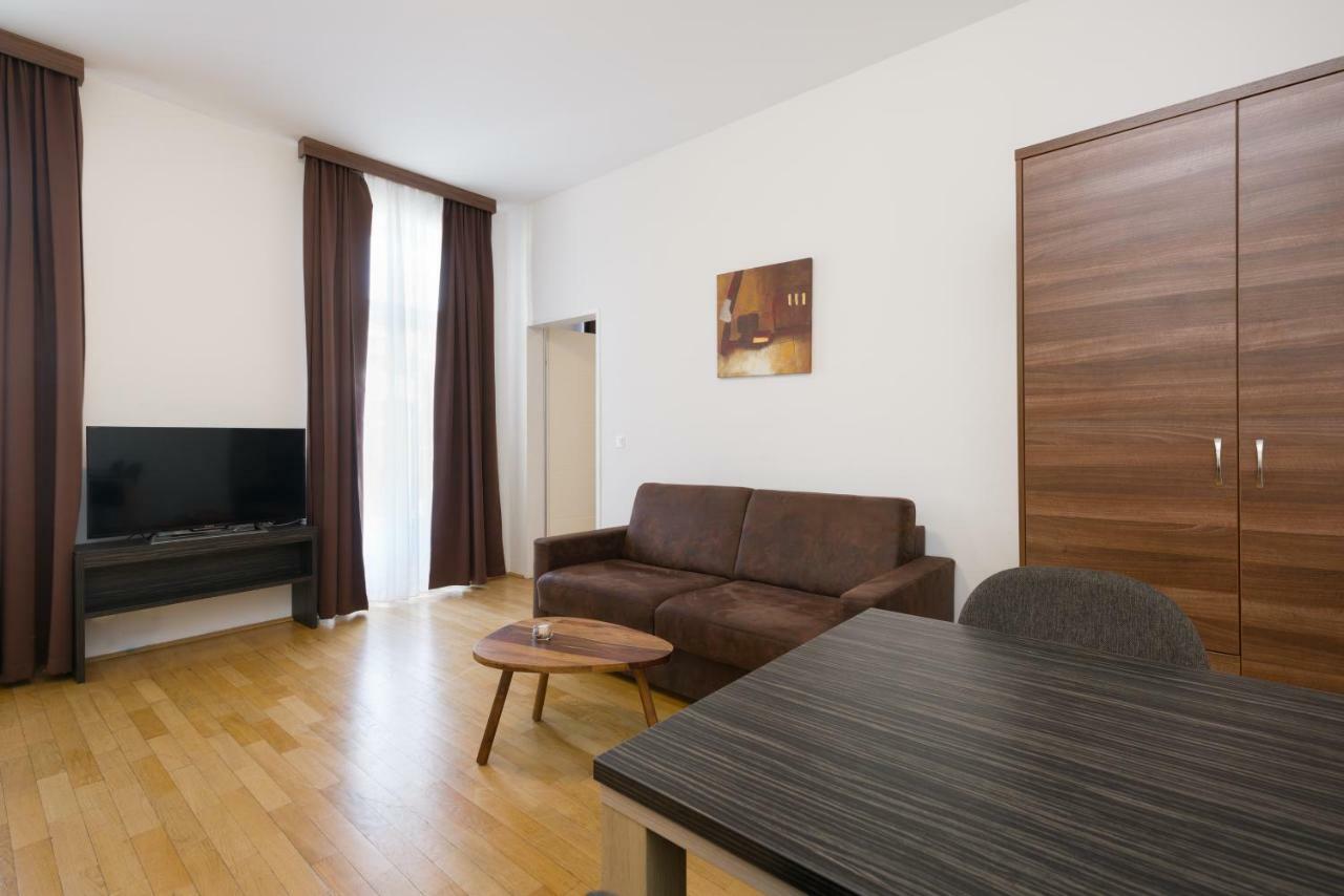 Vienna Stay Apartments Pezzl 1170 Kültér fotó